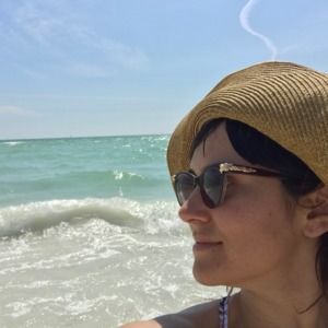 Meet your Posher, Angela